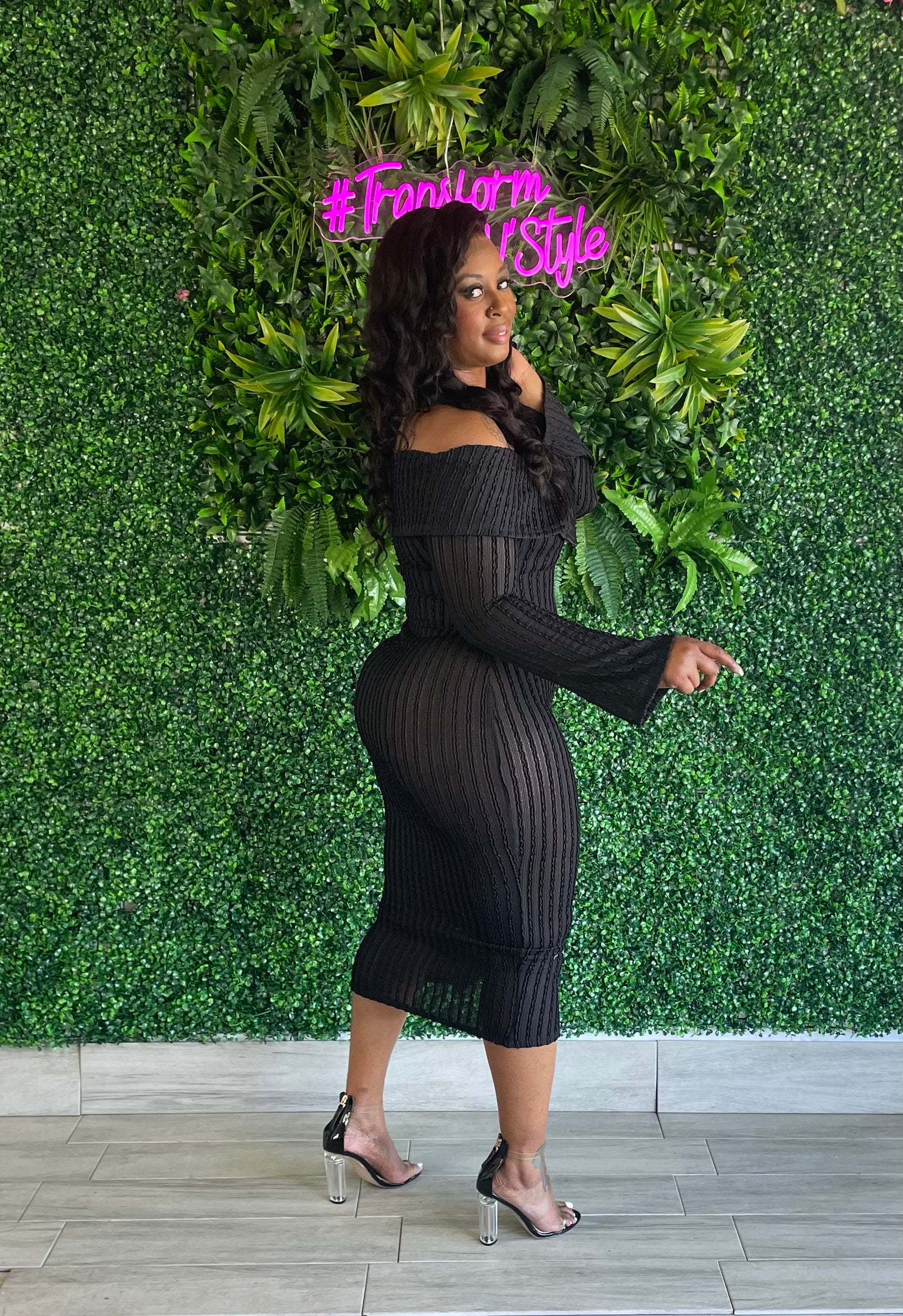 Ruffle Me Up (Black)