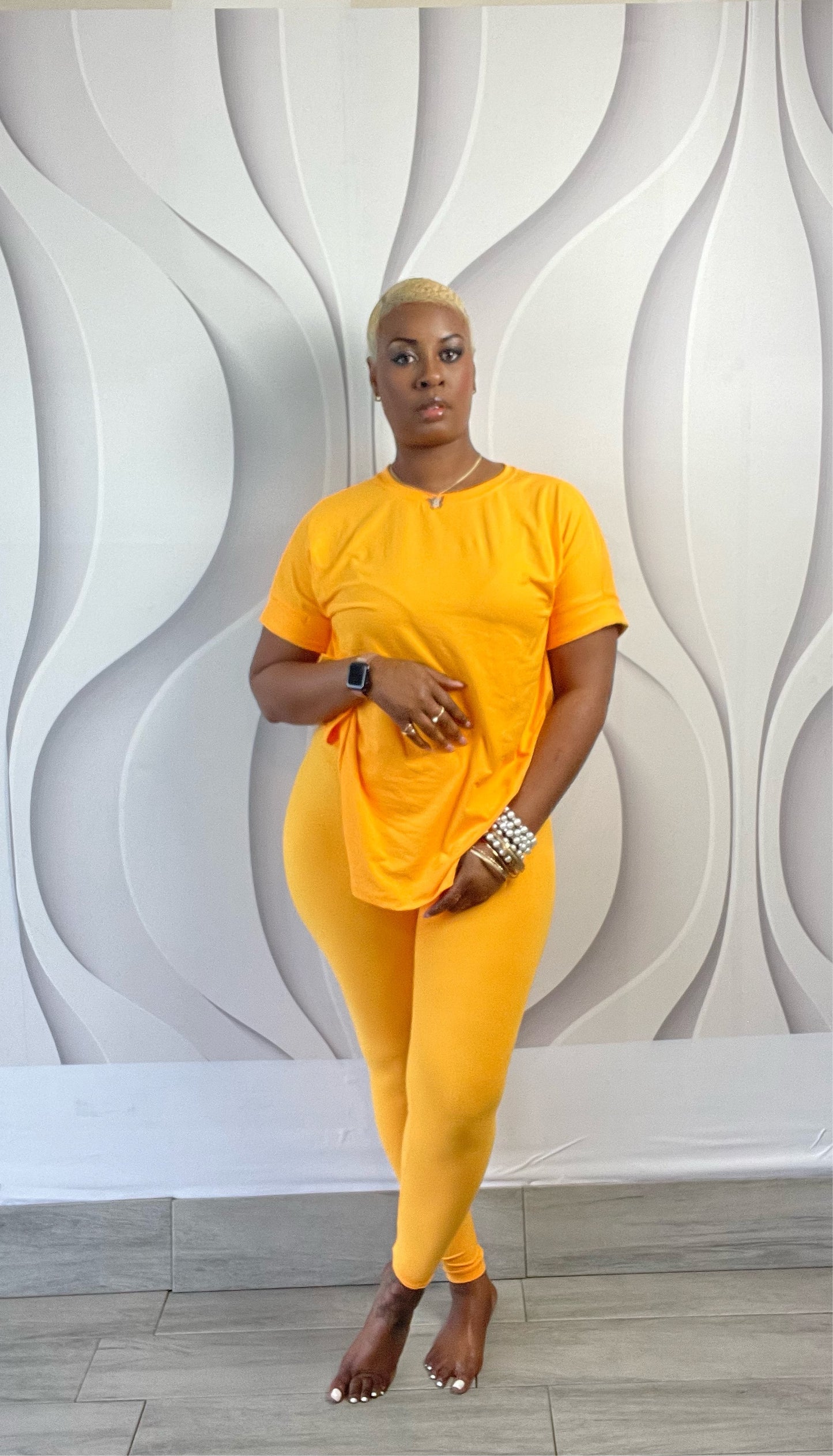 Lounge Set (Golden/Yellow)