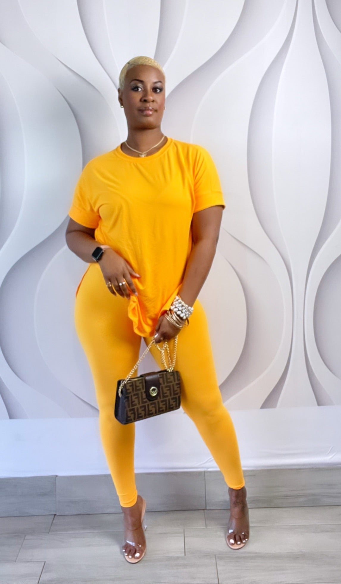 Lounge Set (Golden/Yellow)